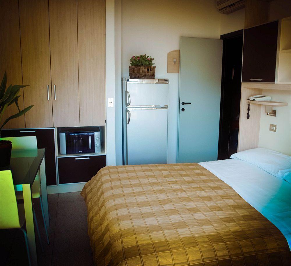 Residence Internazionale リミニ エクステリア 写真